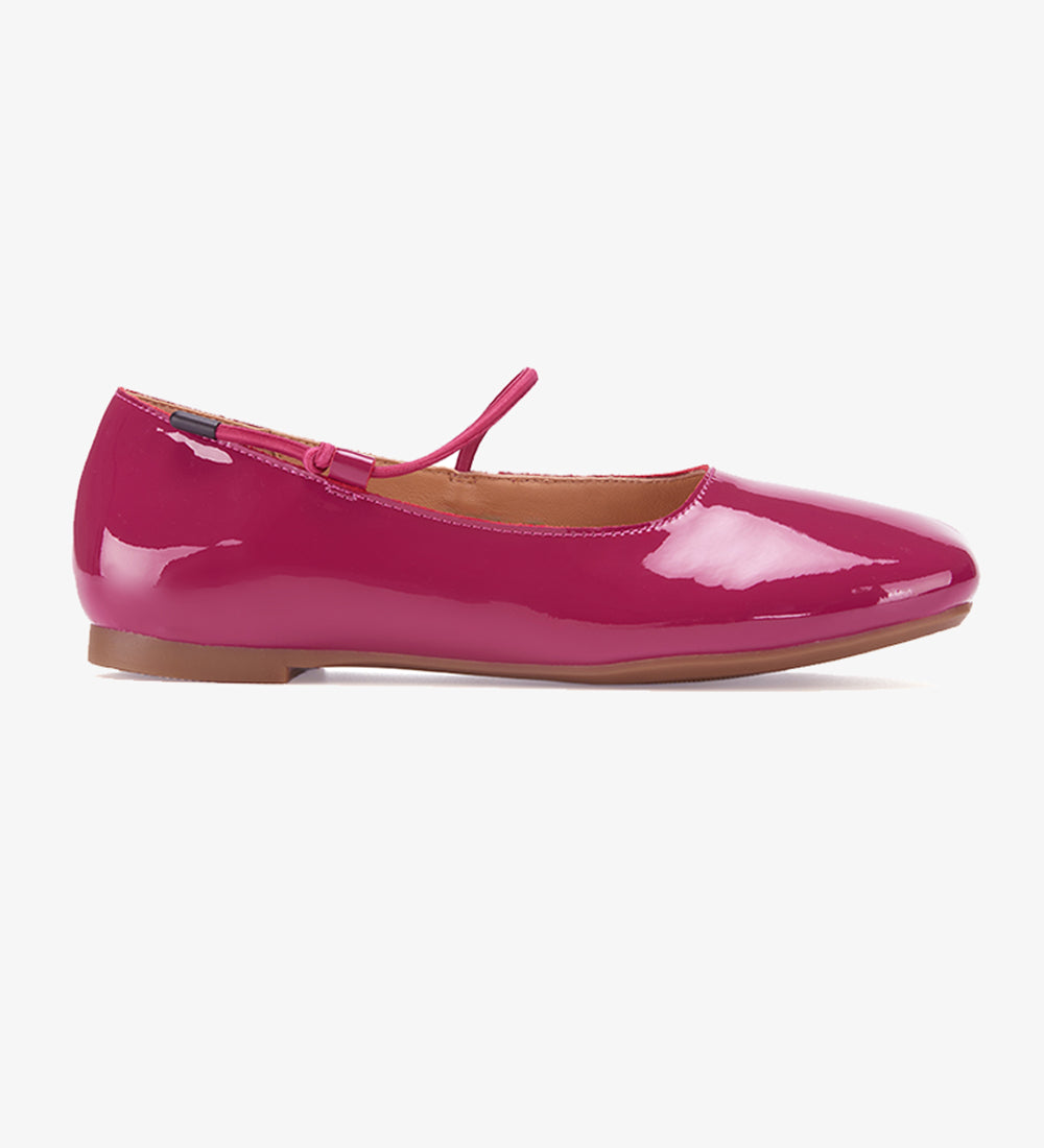 SQUARE TOE FLAT