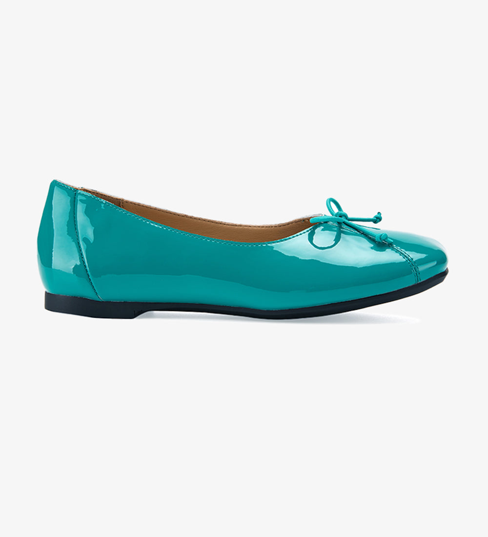 SQUARE TOE FLAT