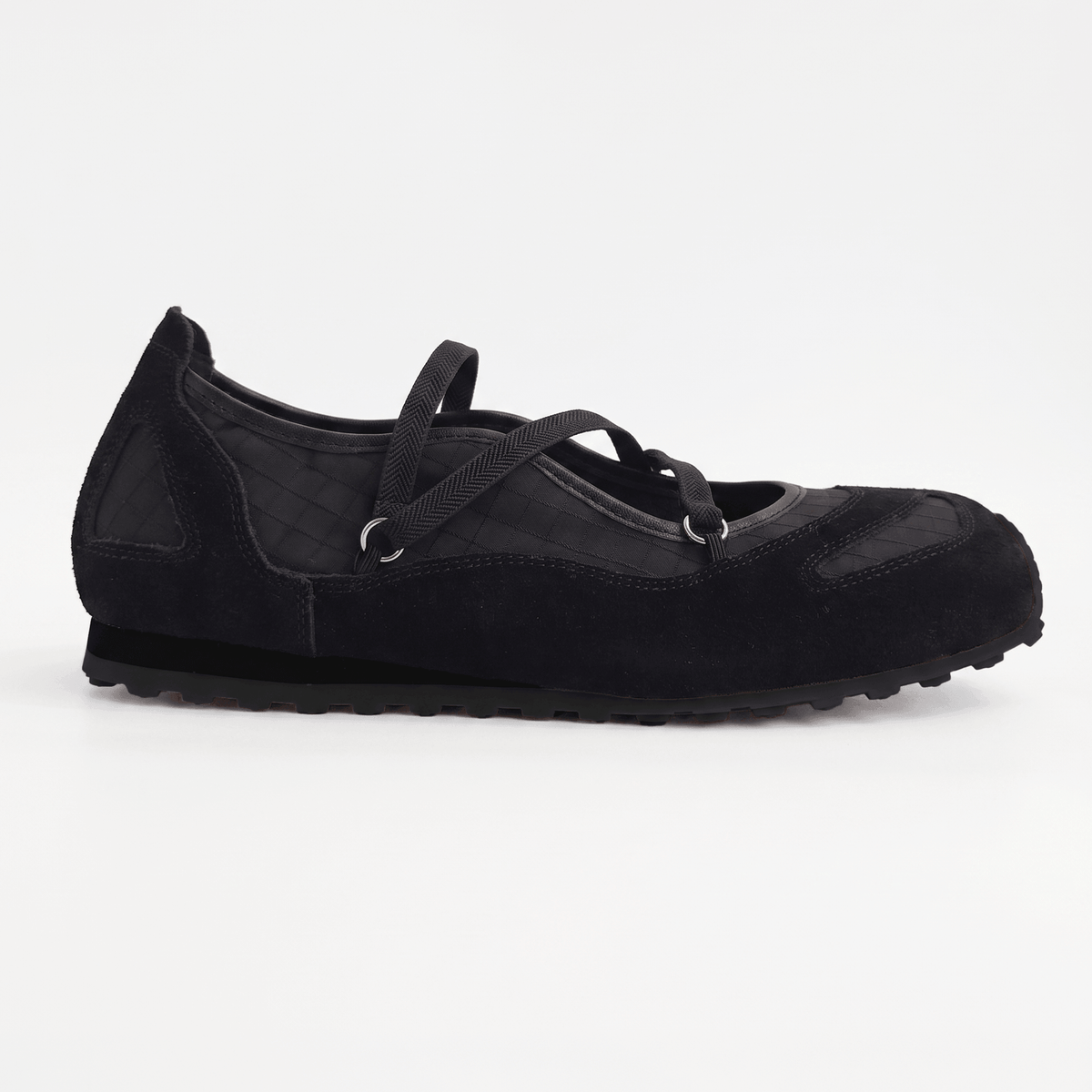 SQUARE TOE SNEAKER